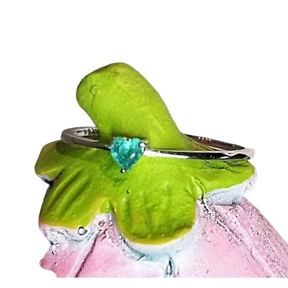 Sterling Silver Delicate Aquamarine Heart Crystal Ring BRAND NEW sz 7 - Picture 3 of 9
